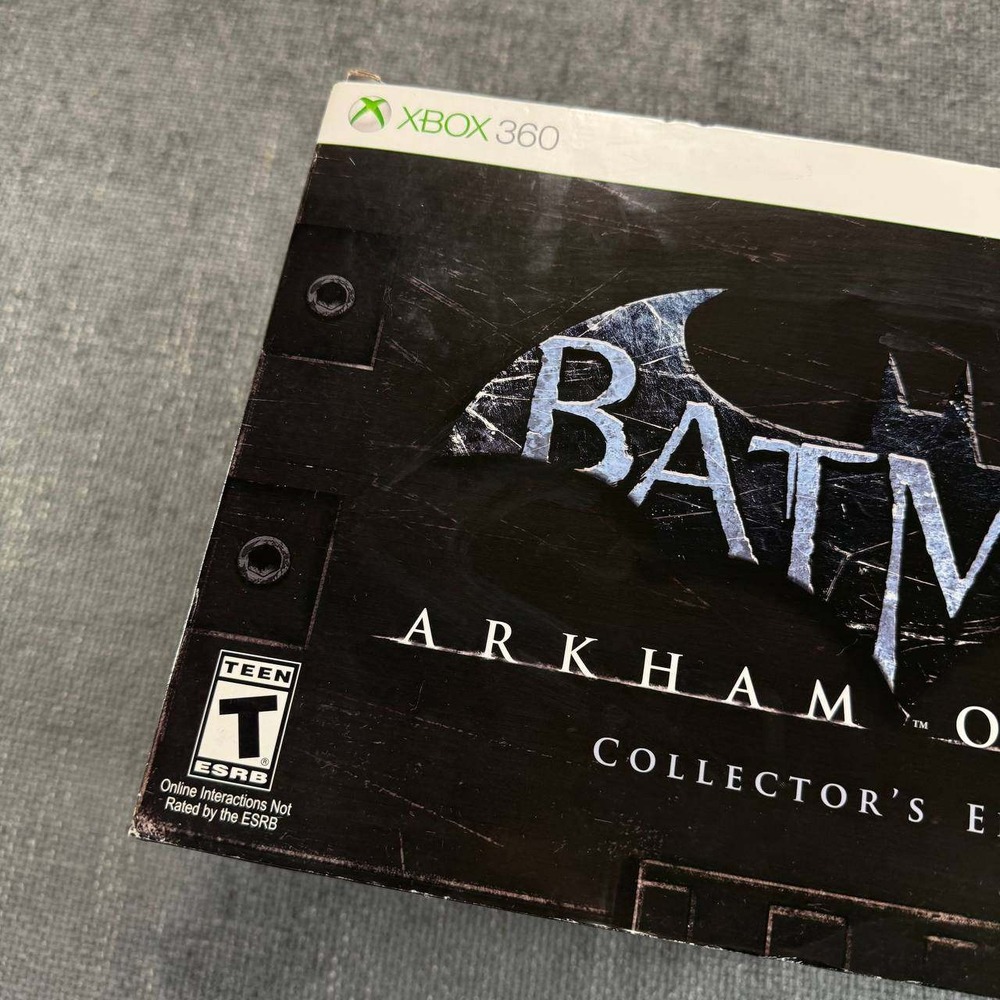 Batman Arkham Origins Xbox 360 Collector's Edition with papers box only - Picture 2 of 16